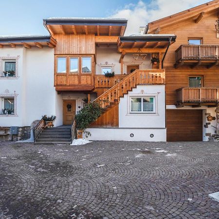 Chalet Osmar Appartamento 1 Campitello di Fassa Dış mekan fotoğraf