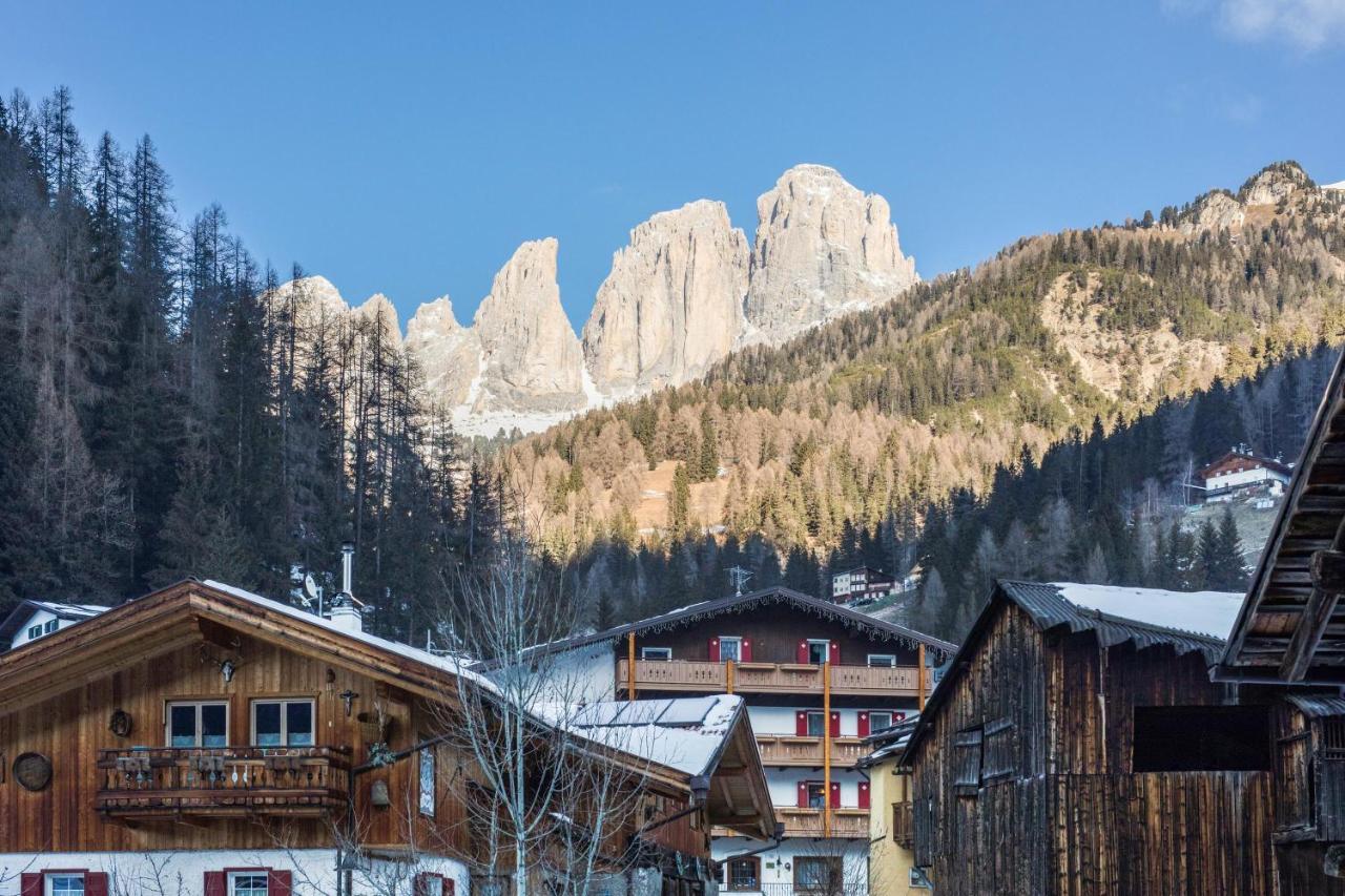 Chalet Osmar Appartamento 1 Campitello di Fassa Dış mekan fotoğraf